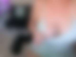 ClassySamantha's Live Sex Cam Show