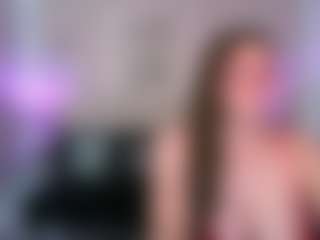 Live cam show with ClassySamantha - Granny on AdultVida.com