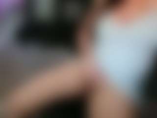 ClassySamantha's Live Sex Cam Show