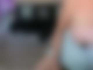 ClassySamantha's Live Sex Cam Show