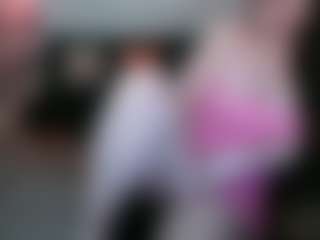 Live cam show with ClassySamantha - Granny on live.xheat.ai