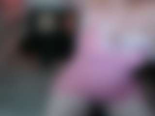 Live cam show with ClassySamantha - Granny on Camsoda
