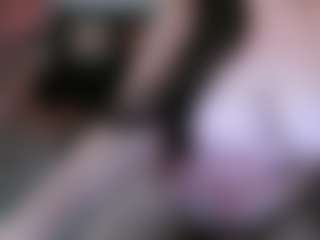 Live cam show with ClassySamantha - Granny on slutload
