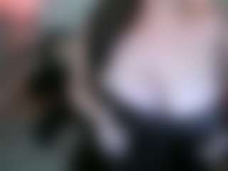 Live cam show with ClassySamantha - Middle Aged on Camsoda