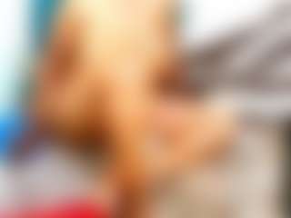 EbonyBlooom69's Live Sex Cam Show