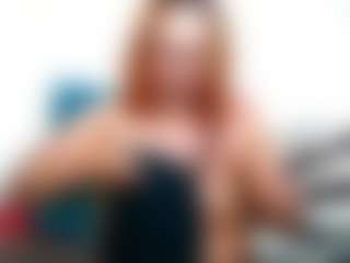 EbonyBlooom69 MILF webcam performer live streaming