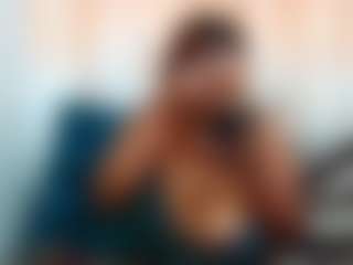 EbonyBlooom69's Live Sex Cam Show