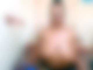 EbonyBlooom69's Live Sex Cam Show