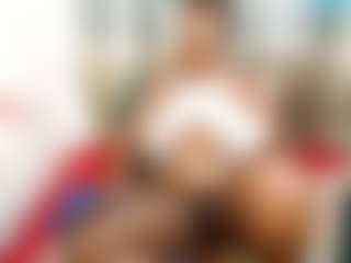 EbonyBlooom69's Live Sex Cam Show