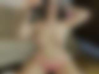 EllyaRose's Live Sex Cam Show