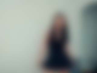 Live cam show with FerminaJunick - Teen (18+) on studioflirtlive.com