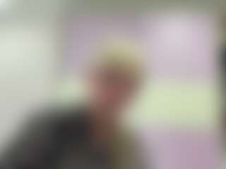 Live cam show with Marry - Granny on CamwithHer