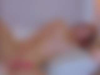 iara-miranda's Live Sex Cam Show