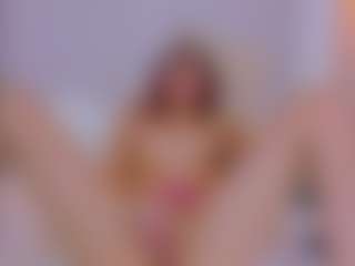 iara-miranda's Live Sex Cam Show