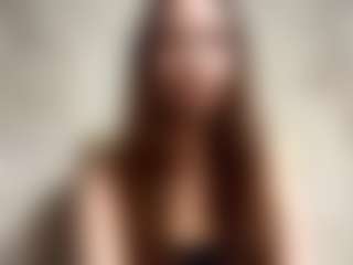 Live cam show with Lana - Naked on livesuperchat.net
