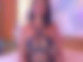 ivonny-kenia's Live Sex Cam Show