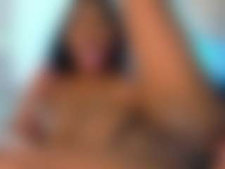 ivonny-kenia's Live Sex Cam Show