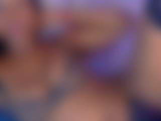 ivonny-kenia's Live Sex Cam Show