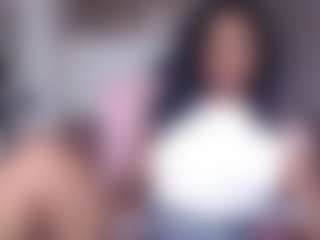 ivonny-kenia's Live Sex Cam Show