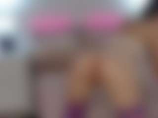 Live cam show with IvyWild - Sexwebcam on crypto-cams