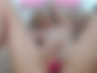 IvyWild's Live Sex Cam Show