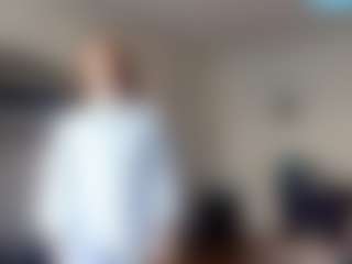 Live cam show with JuttaSangalli - College on mypornchat.com