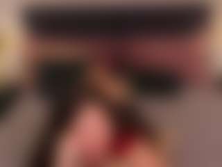Kitty-Mia's Live Sex Cam Show