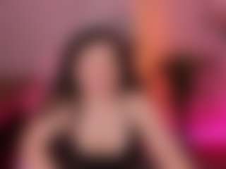 Kitty-Mia's Live Sex Cam Show