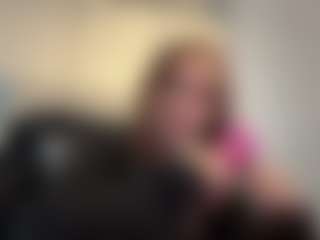 LaineBarad's Live Sex Cam Show