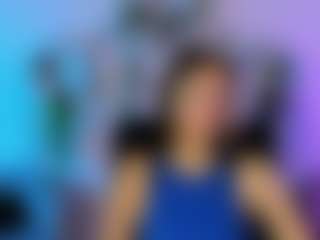 Live cam show with lia-dream - Gamer Mature on googirlz