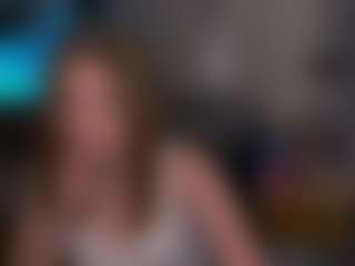 Live cam show with little-pam - Skinny on livesuperchat.net
