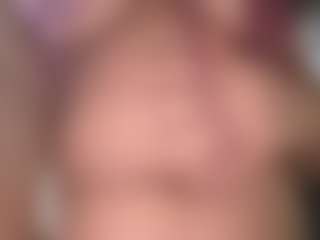 Live cam show with rosey8638 - Tittyfuck on TeamSkeetLive