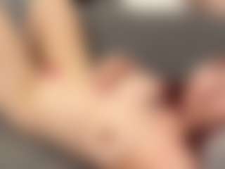 Live cam show with ValenciaShellenbarger - Red Hair Squirt on Camsoda