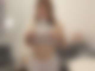 Live cam show with ValenciaShellenbarger - Red Hair Shaved Pussy on CamClone