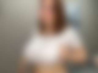 Live cam show with ValenciaShellenbarger - Red Hair Young Adult on TeamSkeetLive