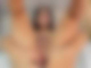 Live cam show with Valery-Cooper8 - Cumshot on TeamSkeetLive