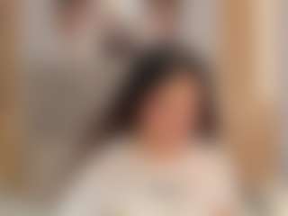 Live cam show with Valery-Cooper8 - Flat Chested on Camsoda