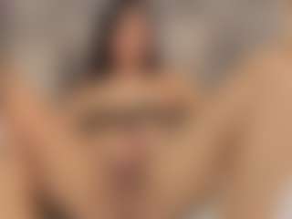 Live cam show with Valery-Cooper8 - Teen (18+) on CamwithHer