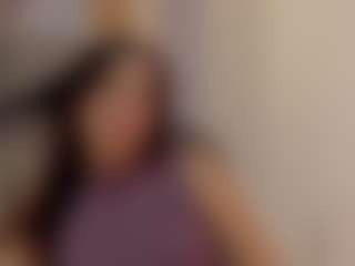 Live cam show with Valery-Cooper8 - Spank on live18s.com