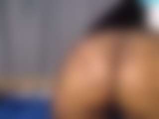 ValvetSin69's Live Sex Cam Show