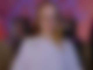 Live cam show with agnes-mad - Brown Eyes on Uber Horny