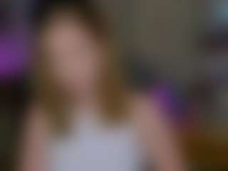 Live cam show with agnes-mad - Granny Squirt on TeamSkeetLive