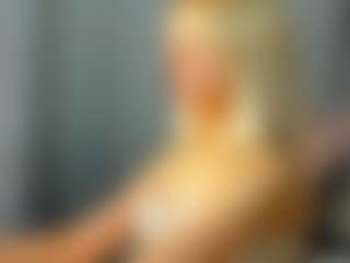 Bunny-Elsy's Live Sex Cam Show