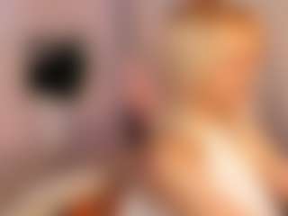 Live cam show with Bunny-Elsy - Small Ass on Ass Tok