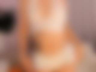 Live cam show with Bunny-Elsy - Small Ass on Nude Live Now
