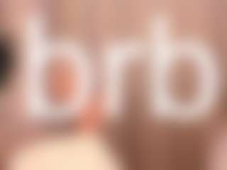 Live cam show with Bunny-Elsy - Upskirt on StripNow