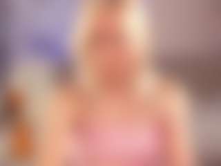 Live cam show with Bunny-Elsy - Lean on liverealitysex.com