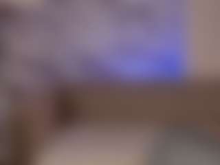 Live cam show with Bunny-Elsy - Body Massage on Dolls Live