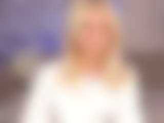 Bunny-Elsy's Live Sex Cam Show
