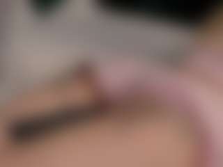 Live cam show with Bunny-Elsy - Moaning on sexylive.show